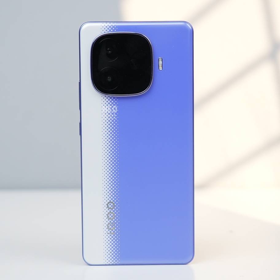 iQOO neo 10R