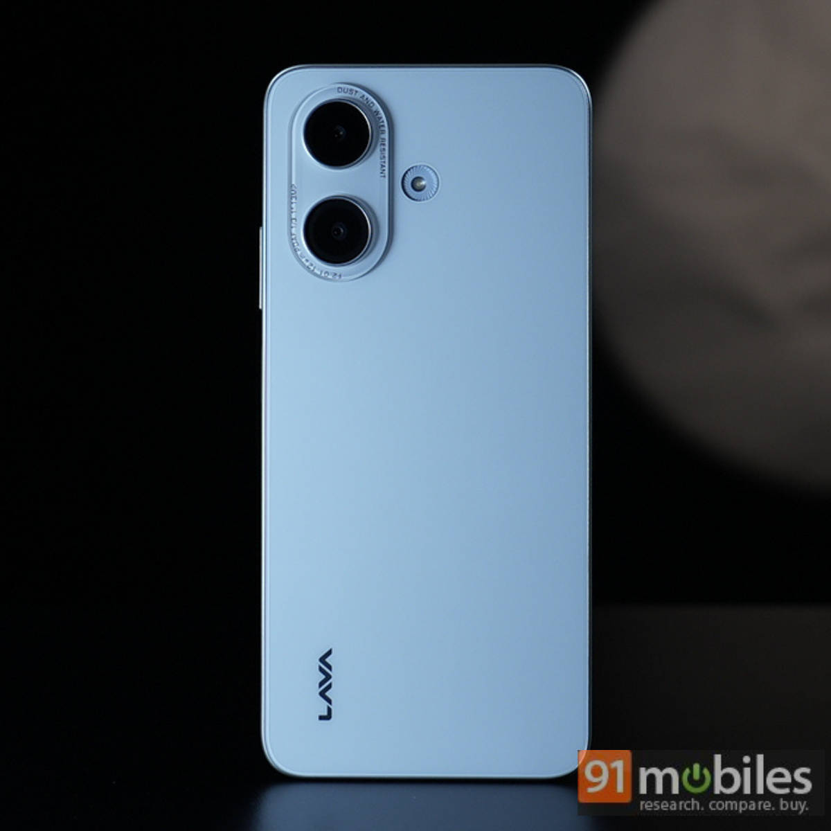 Lava Bold N1 design
