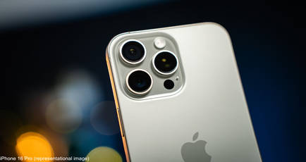 iPhone 17 Pro leak hints at major camera upgrade: 8x zoom, top shutter button, and more