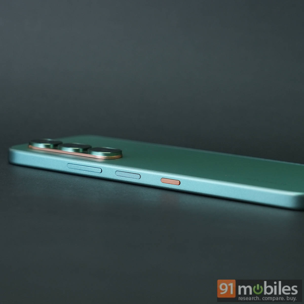 Infinix Hot 60 design