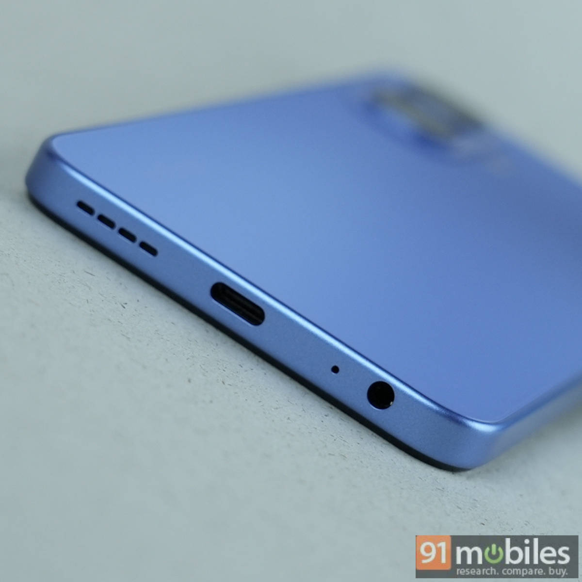 Infinix Smart 10 design (1)