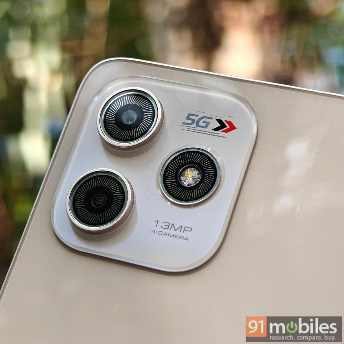 Lava Bold N1 5G cameras