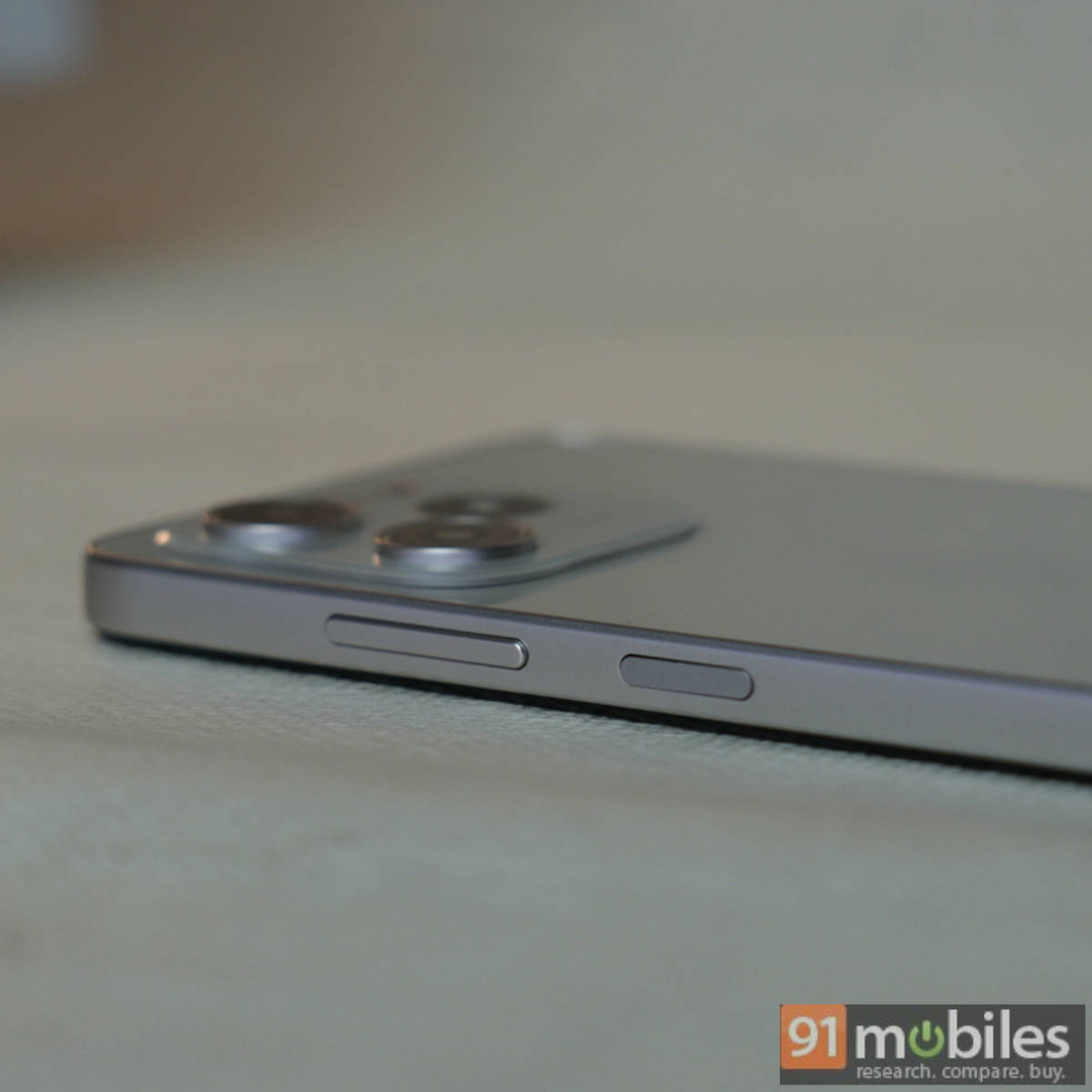 Lava Bold N1 5G design (2)