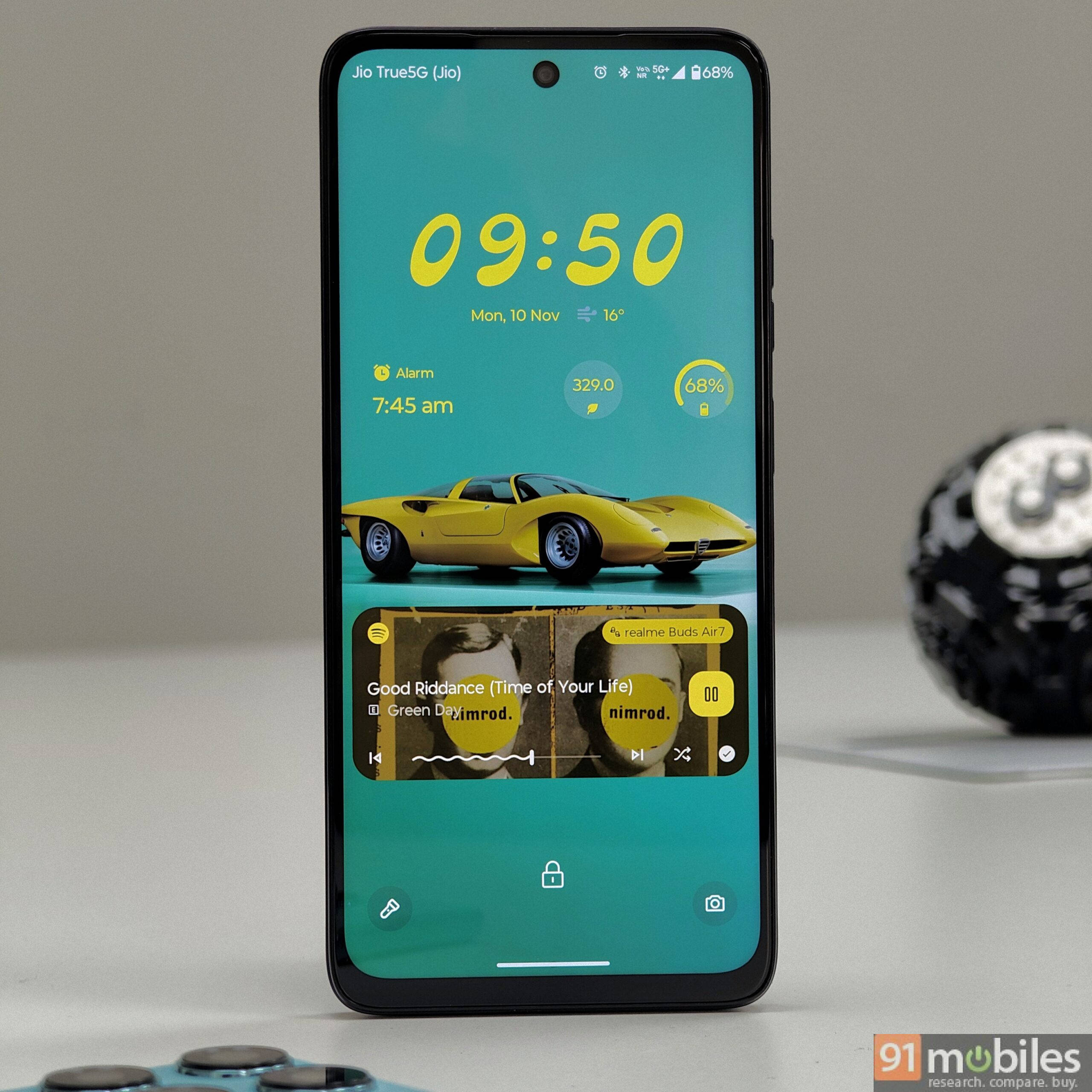 Moto G67 Power display