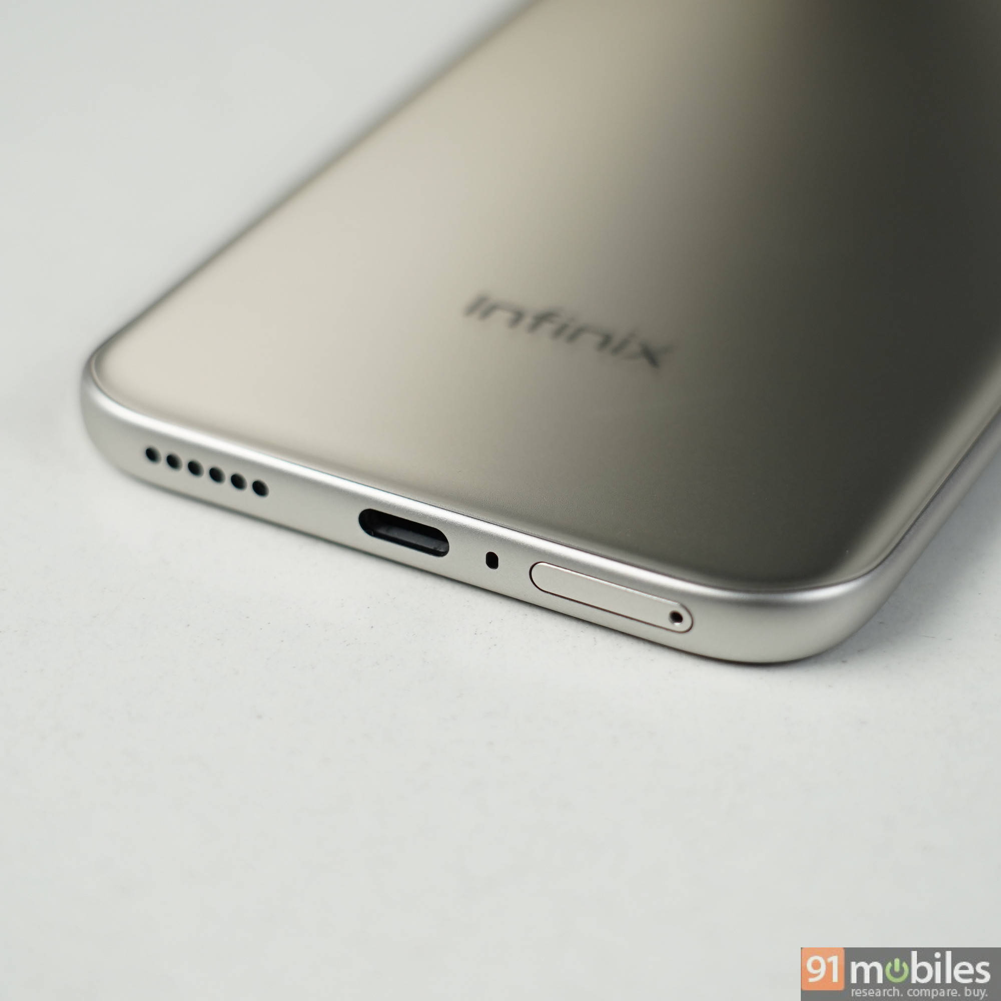 Infinix Note Edge battery and charging