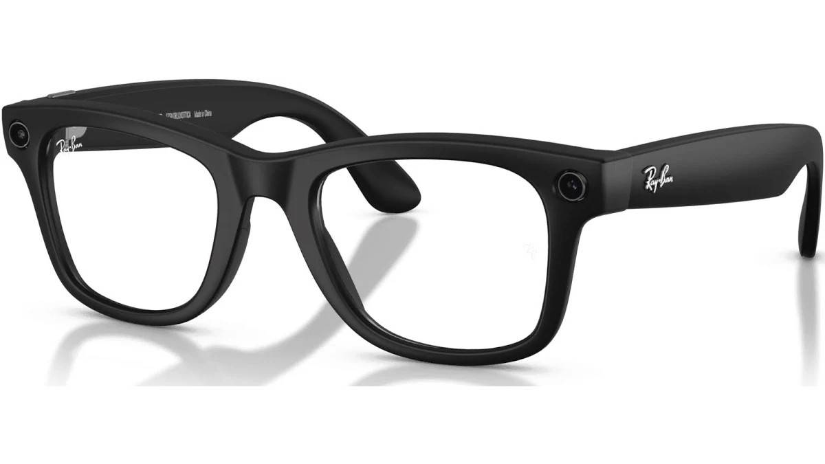 Apple’s smart glasses could arrive by late 2026 as multiple designs under testing