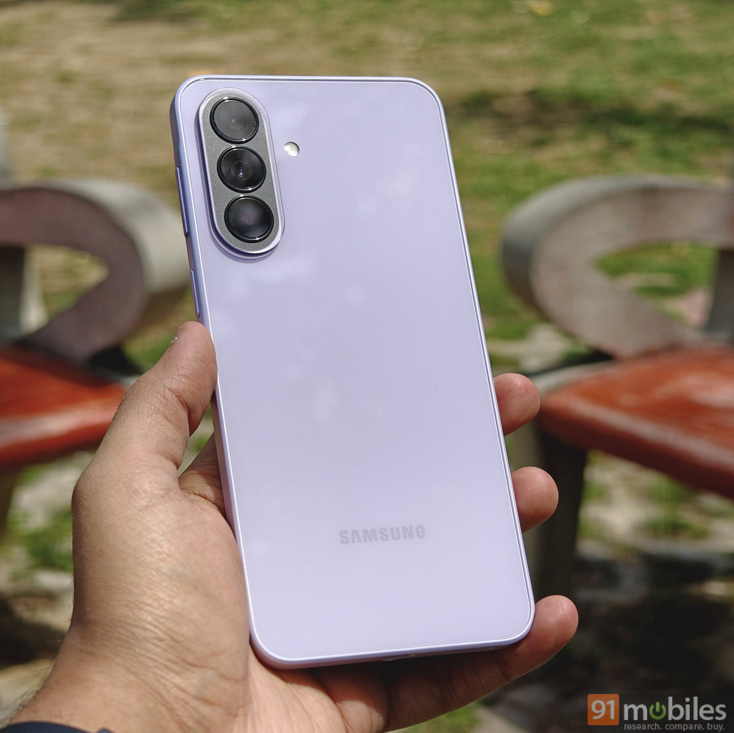 Samsung-Galaxy-A37-design