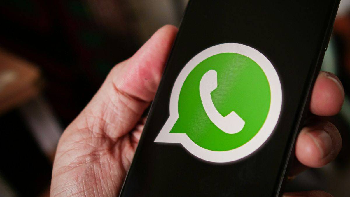 WhatsApp now lets you recharge prepaid mobile numbers in India: here's how it works