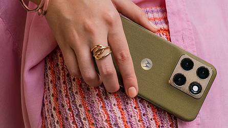 Motorola Edge (2026) debuts with 6.3-inch display, 3x telephoto camera, and more