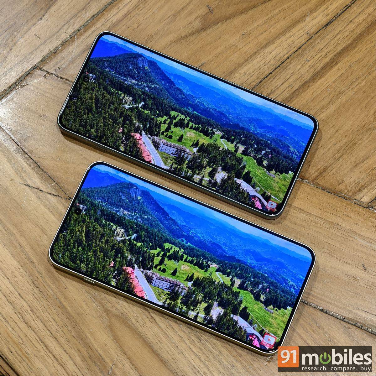 Motorola Edge 70 Max (T) OnePlus 15R (B)
