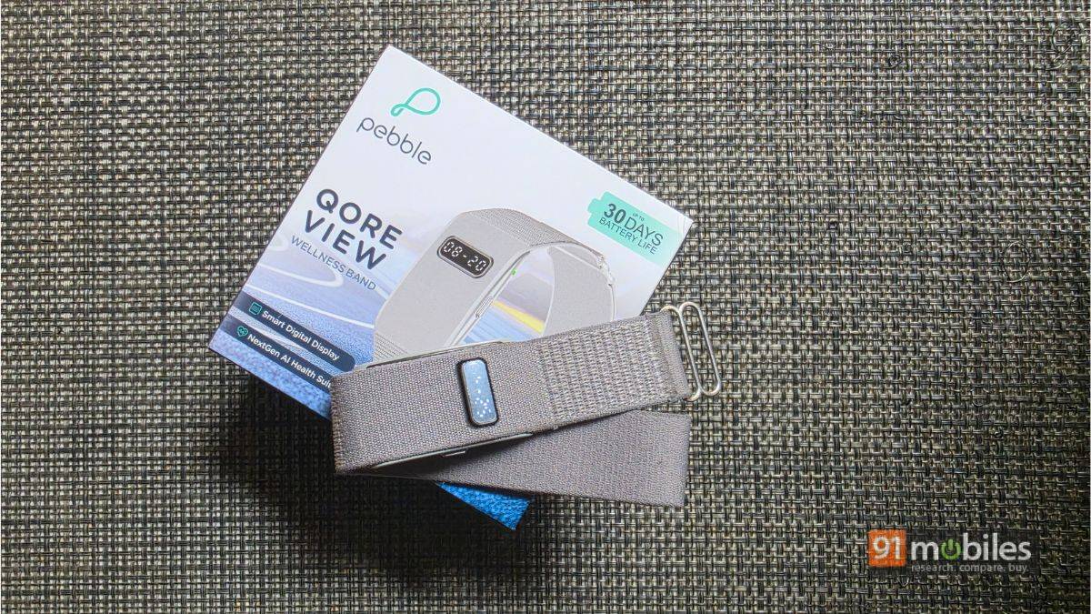Pebble Qore View review: less screen, more sense