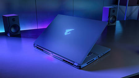 GIGABYTE updates AORUS MASTER 16 Gen 2 with AMD Ryzen 9, RTX 5070Ti and GiMATE AI