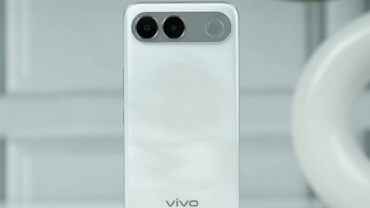 Vivo S2 launched in India: S-series returns after six years with 7,050mAh battery, Dimensity 7360-Turbo chipset