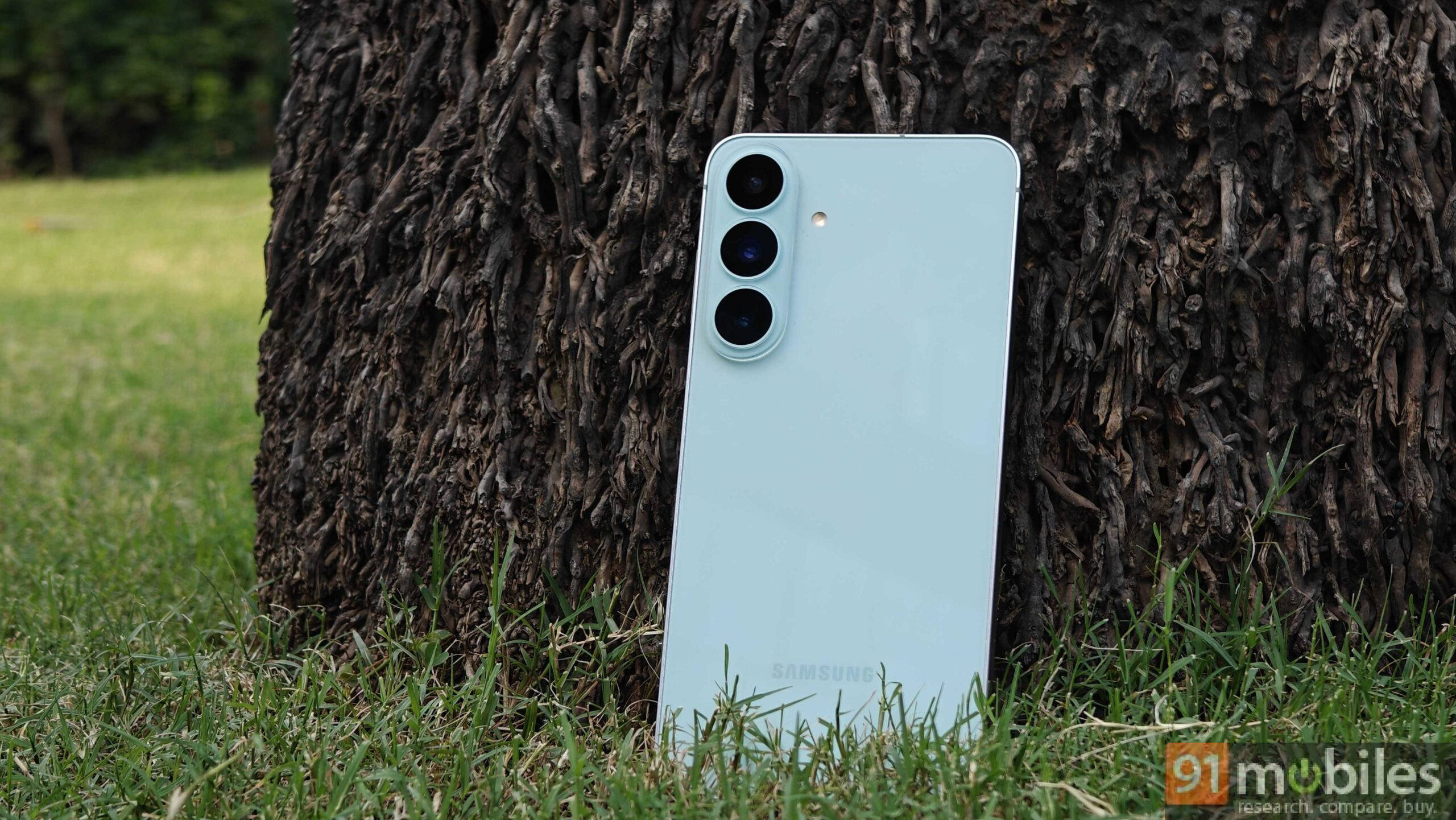 Samsung Galaxy S26 FE review: offering premium experience