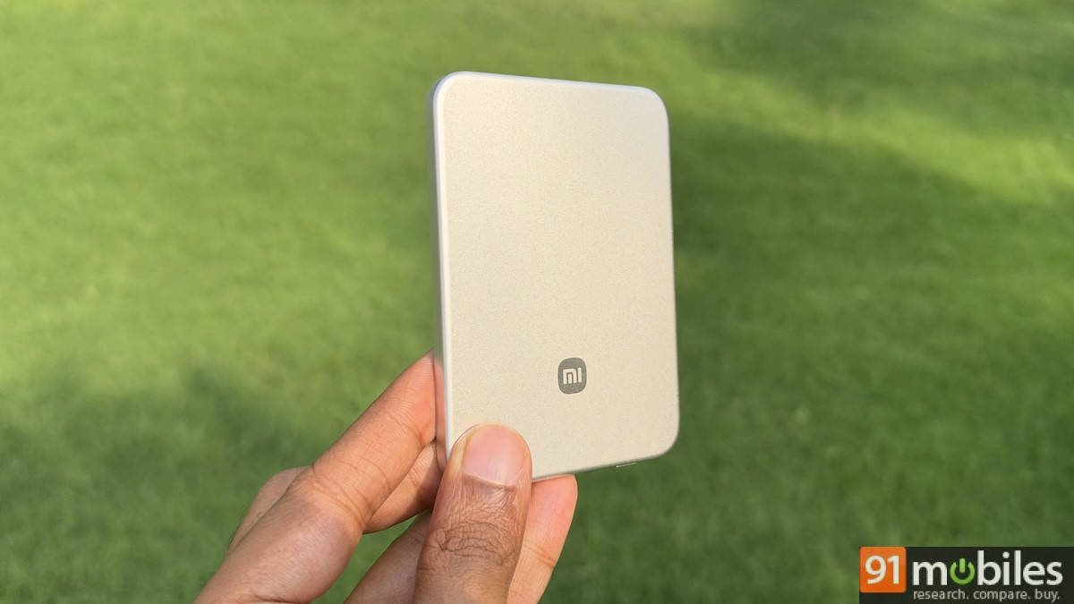 Xiaomi UltraThin Magnetic Power Bank 5,000mAh review: slimness comes at a cost