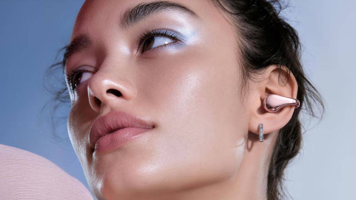 OnePlus Buds Clip launches as brand's first clip-on wireless earbuds